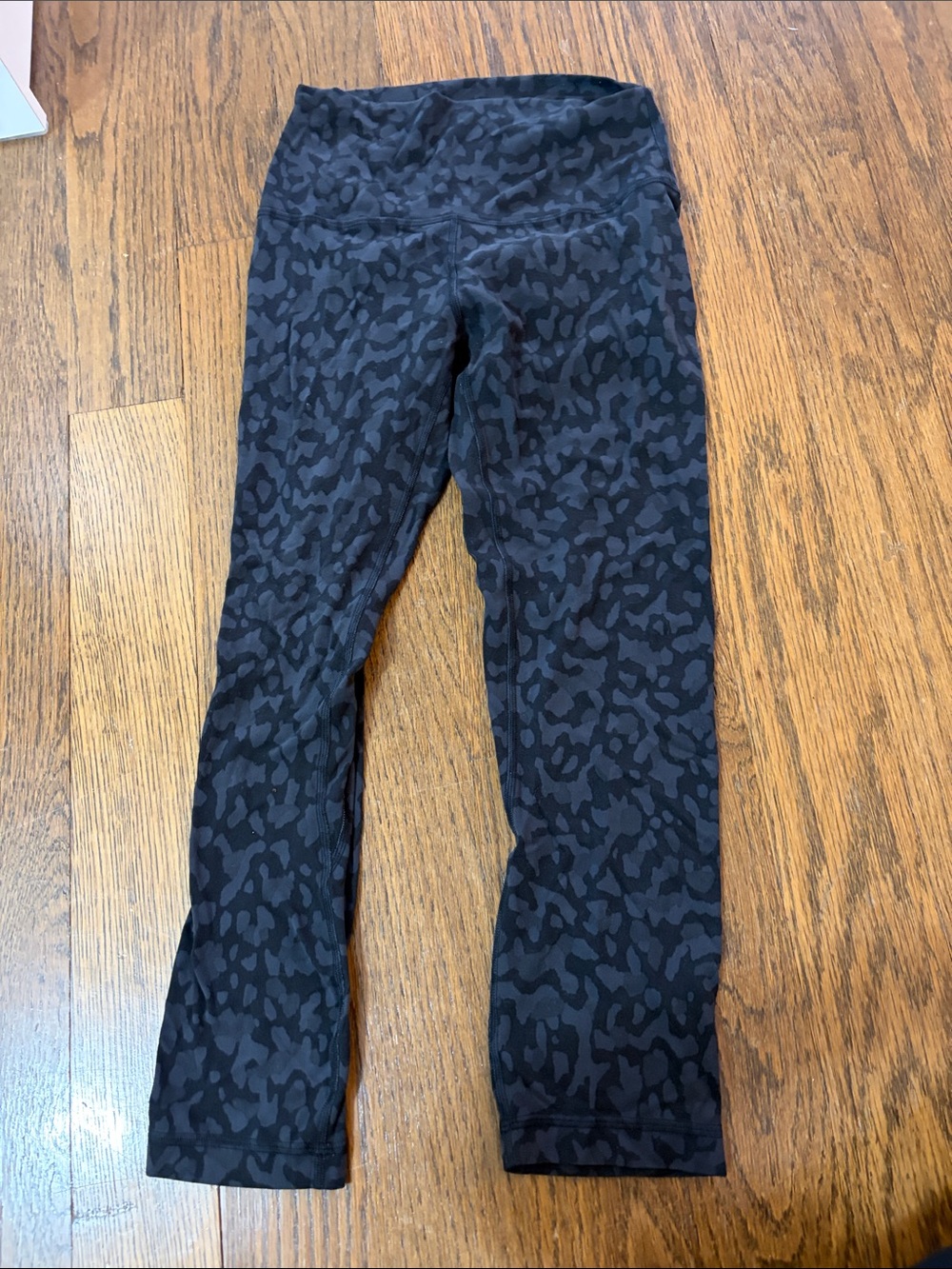 Cheetah print Lululemon leggings